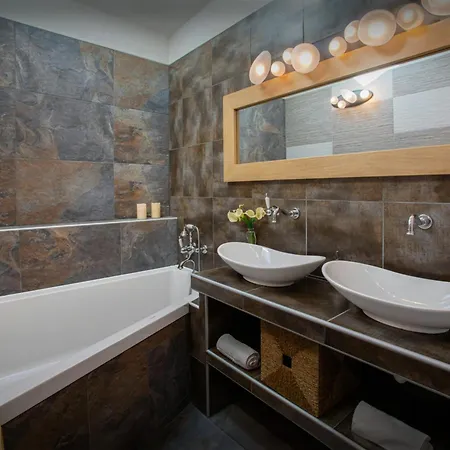 Chalet Chamaline - Ovo Network